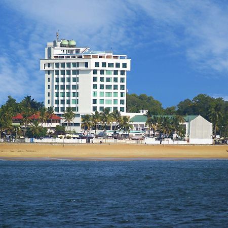 The Quilon Beach Hotel And Convention Center Kollam Extérieur photo