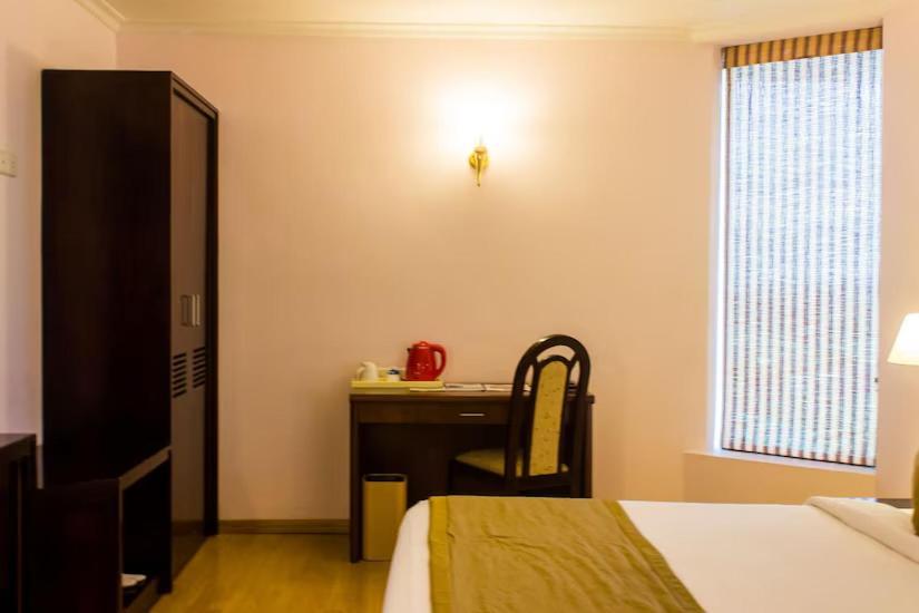 The Quilon Beach Hotel And Convention Center Kollam Extérieur photo
